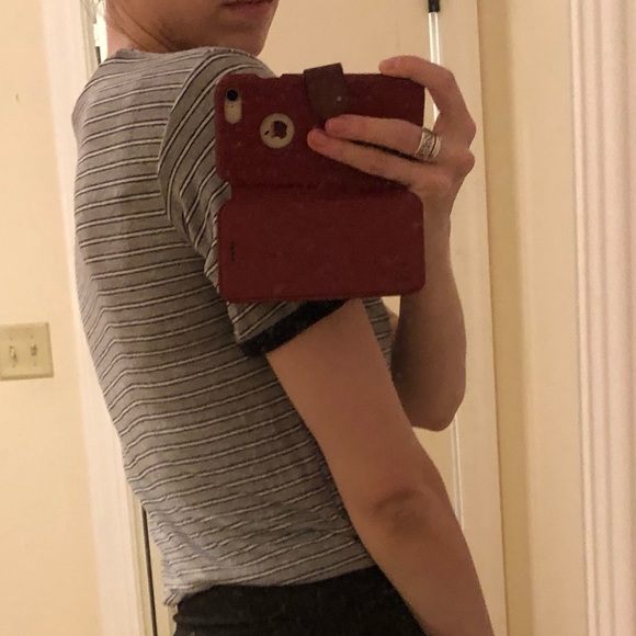 Brandy Melville crop top - Picture 2 of 2